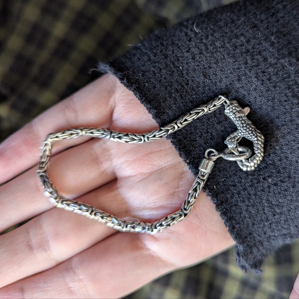 Black raven beads classic charm bracelet and special edition claw lock - Picture 3 of 5